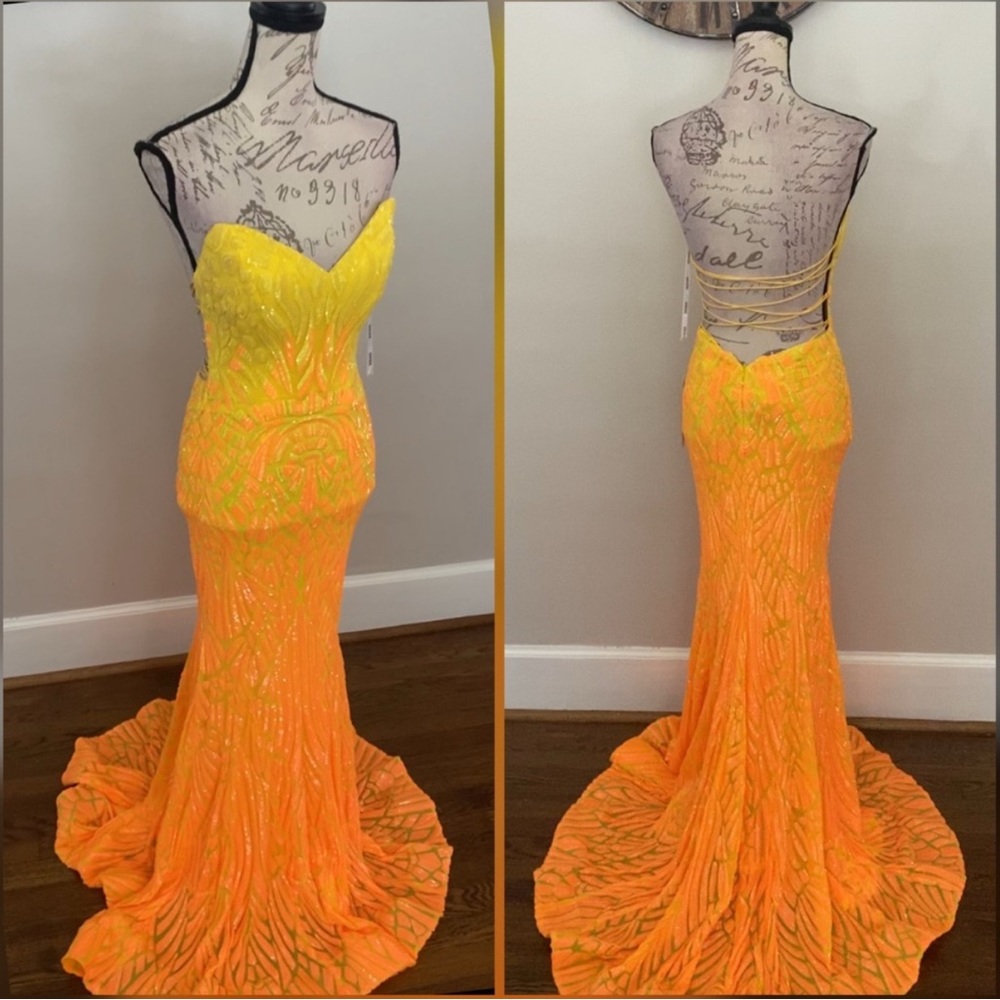 Jovani ombre prom dress size 0